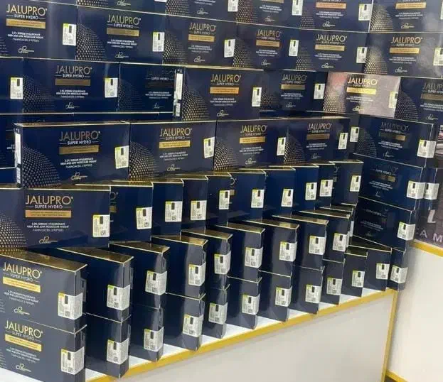 دستیار پزشک خانوم جهت دستیاری و منشی|استخدام درمانی، زیبایی، بهداشتی|کرج, گوهردشت|دیوار