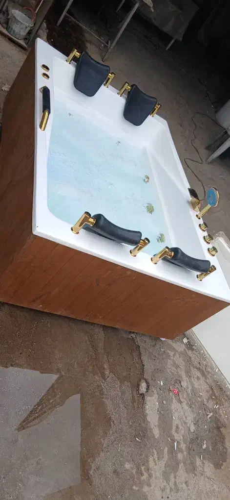 جکوزی دونفره لوکس طلایی|لوازم حمام|اصفهان, نقش جهان|دیوار