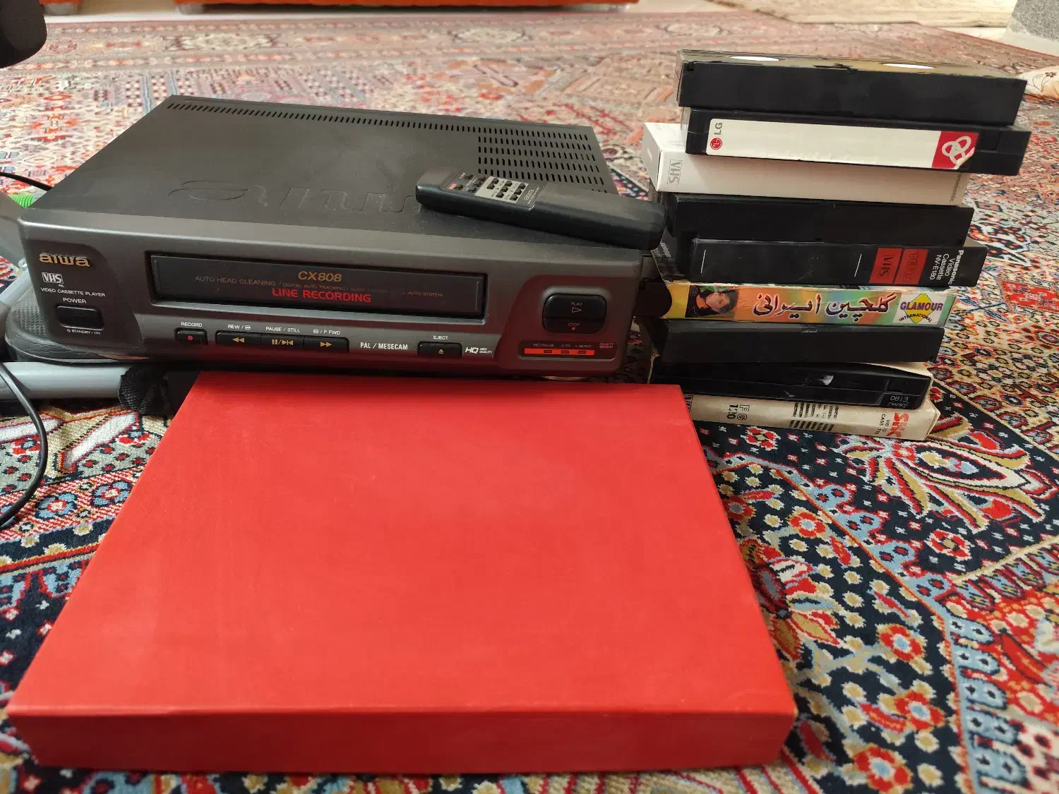 یک دستگاه ویدیو aiwa درحدنو|پخش‌کننده DVD و ویدیو|زاهدان, |دیوار