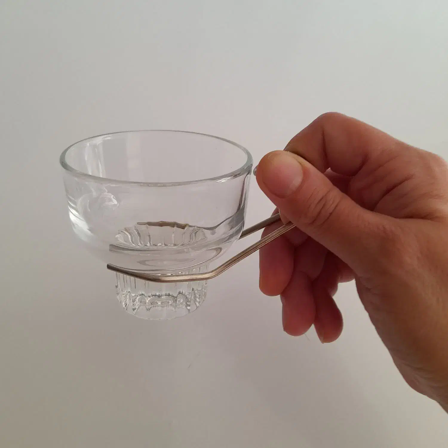 فنجان دسته فلزی قدیمی|ظروف سرو و پذیرایی|تهران, بهداشت|دیوار