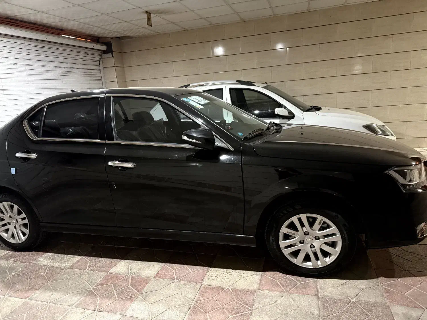 دنا پلاس 6 دنده|خودرو سواری و وانت|شیراز, احمدآباد|دیوار