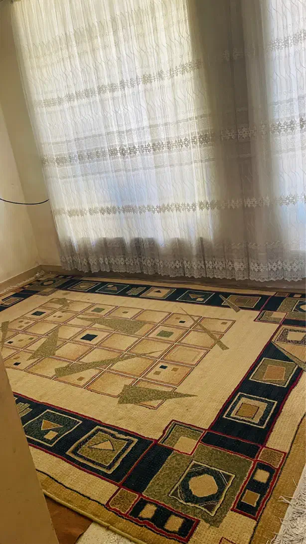 رهن و اجاره منزل ویلایی دربست کشن|اجارهٔ خانه و ویلا|شیراز, شهرک گلشن|دیوار