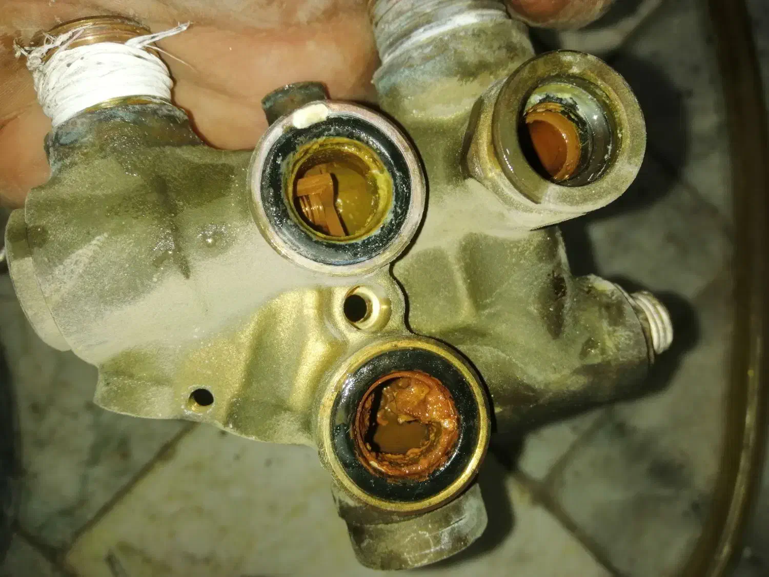 عیب‌یابی و سرویس پکیج و آبگرمکن دیواری با گارانتی|خدمات پیشه و مهارت|گنبد کاووس, |دیوار