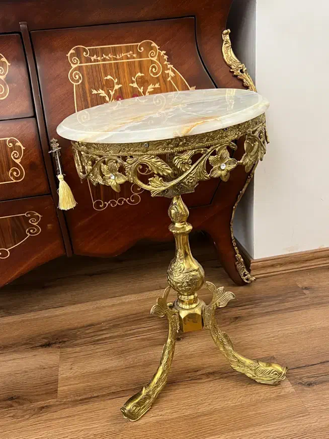 میزبرنز|مبلمان خانگی و میز عسلی|تبریز, |دیوار