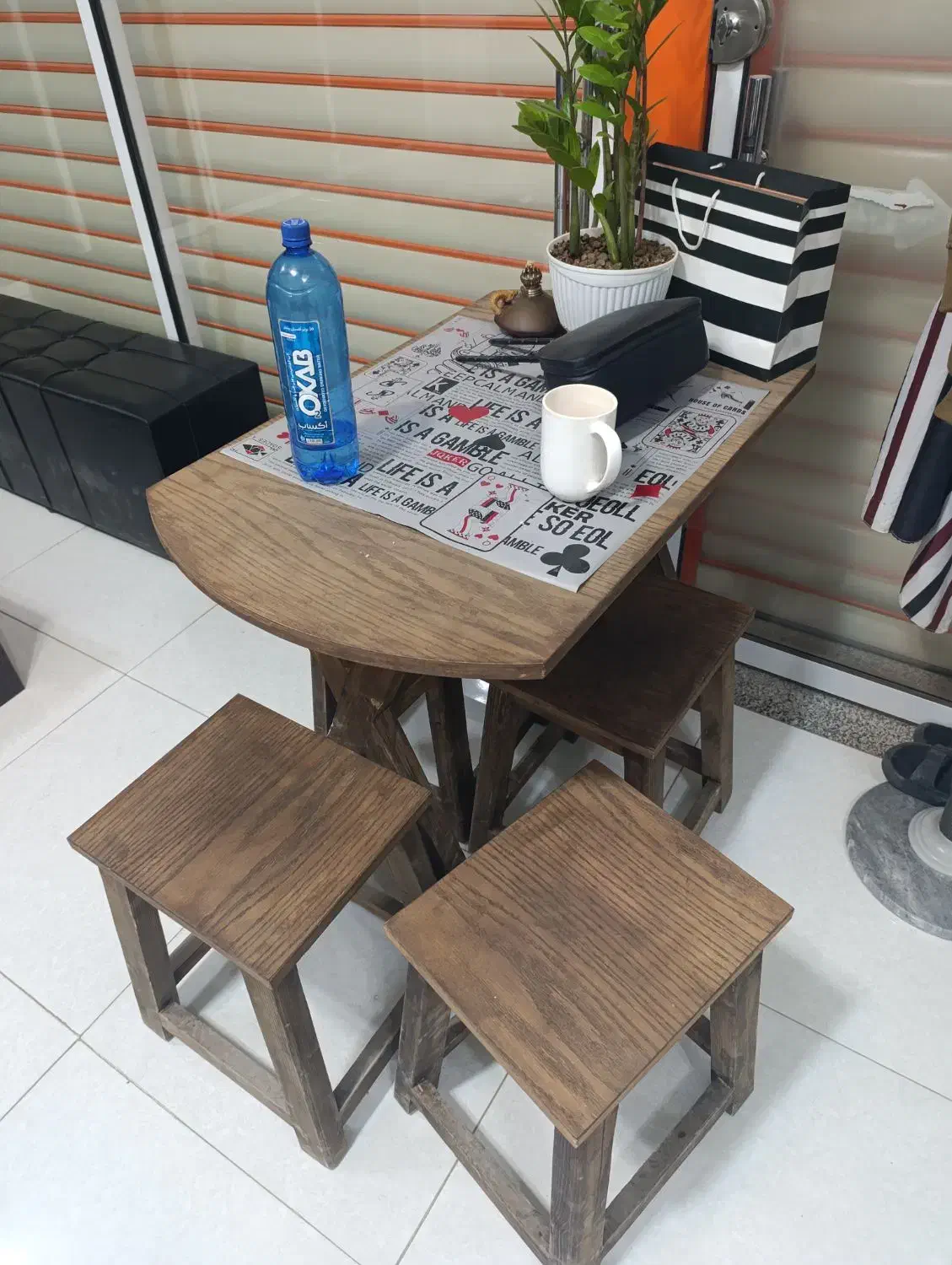 میز و صندلی چوبی|میز و صندلی غذاخوری|نجفآباد, جوزدان|دیوار