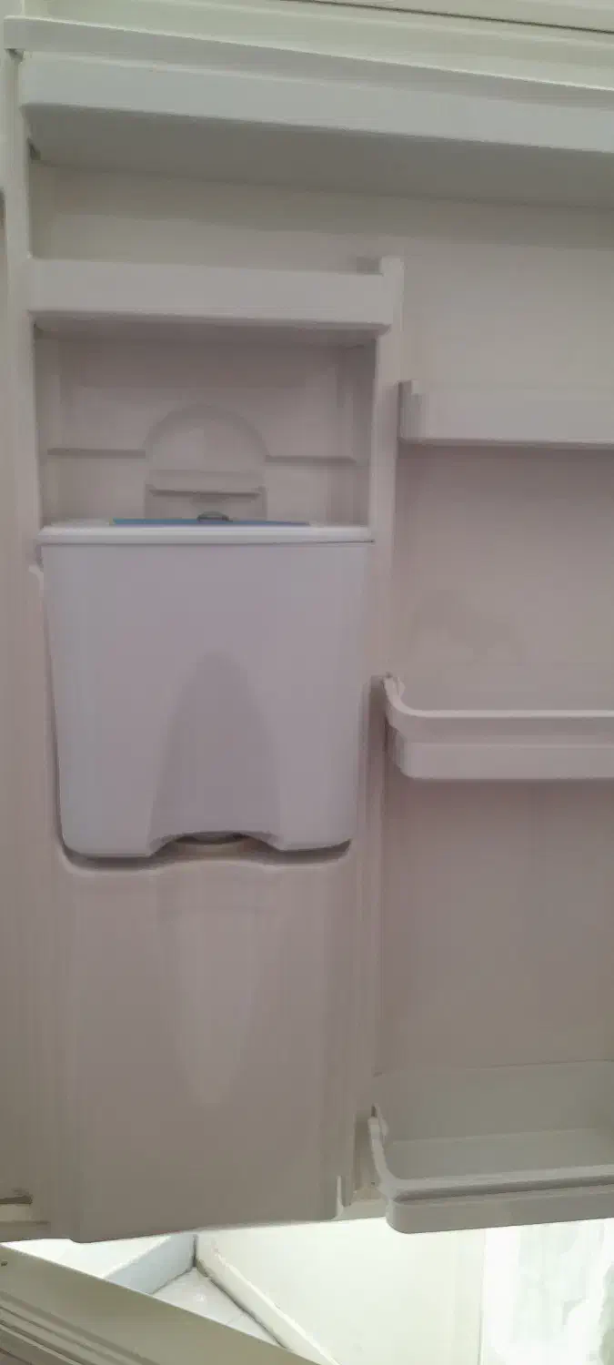 یخچال دودر|یخچال و فریزر|اندیشه, اندیشه فاز ۱|دیوار