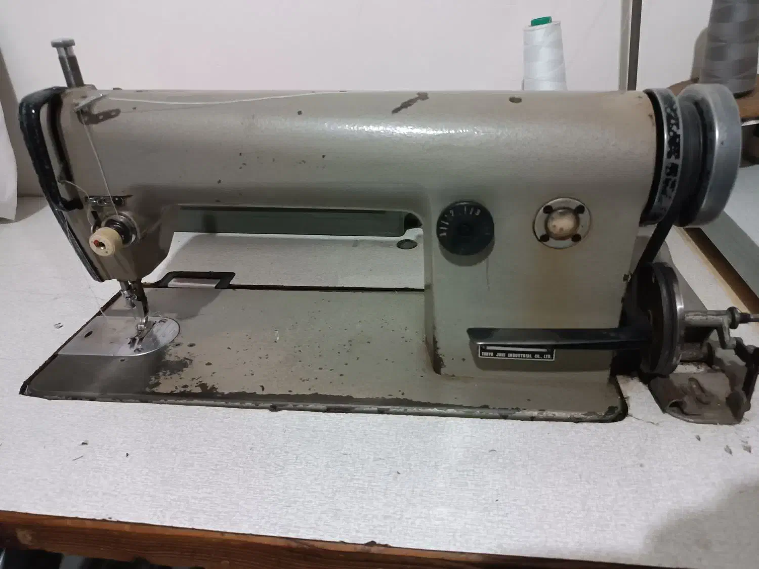 چرخ خیاطی راسته دوز|چرخ خیاطی و ریسندگی|پاکدشت, پاکدشت (مامازند)|دیوار