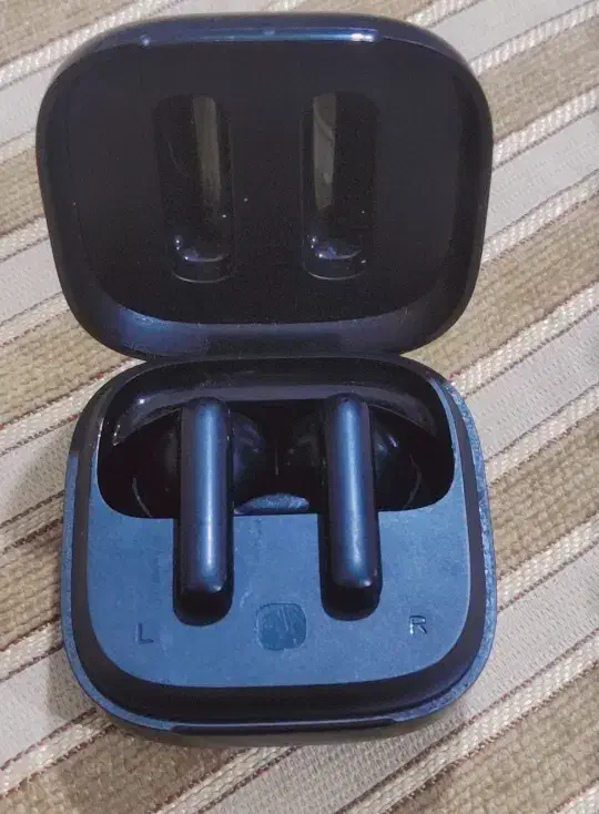 ایرپاد نو|لوازم جانبی موبایل و تبلت|خرم‌آباد, |دیوار