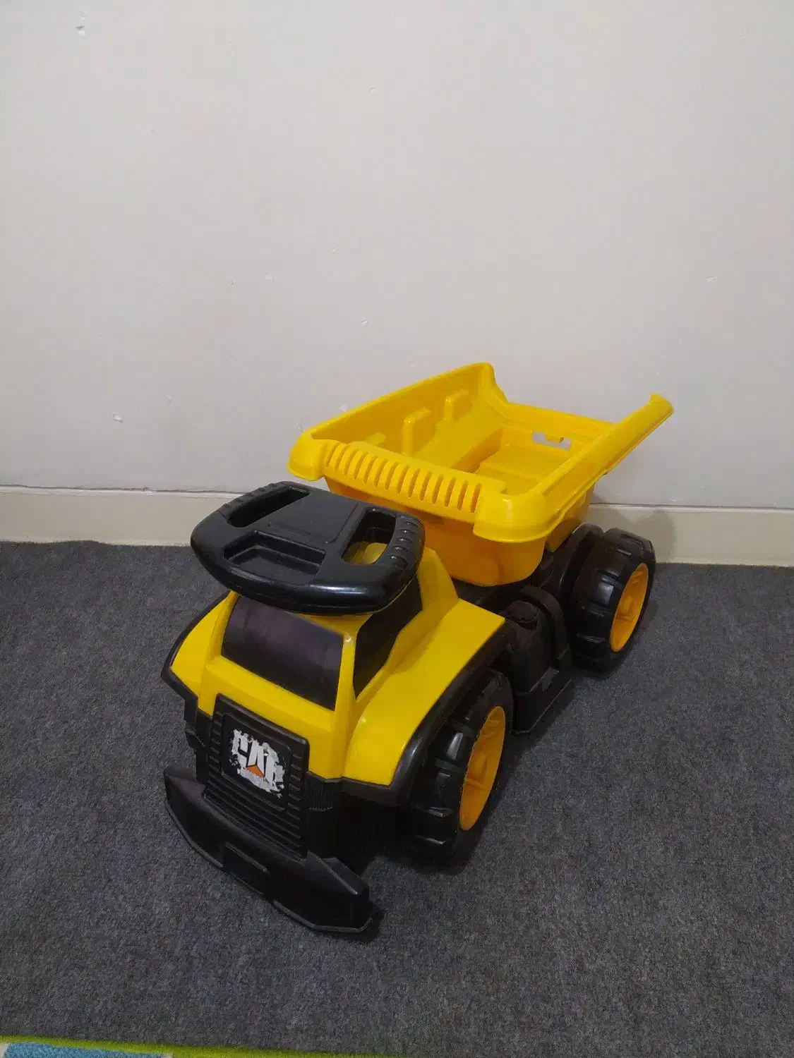 ماشین اسباب بازی|اسباب‌بازی بچه|اهواز, کوی جواهری|دیوار