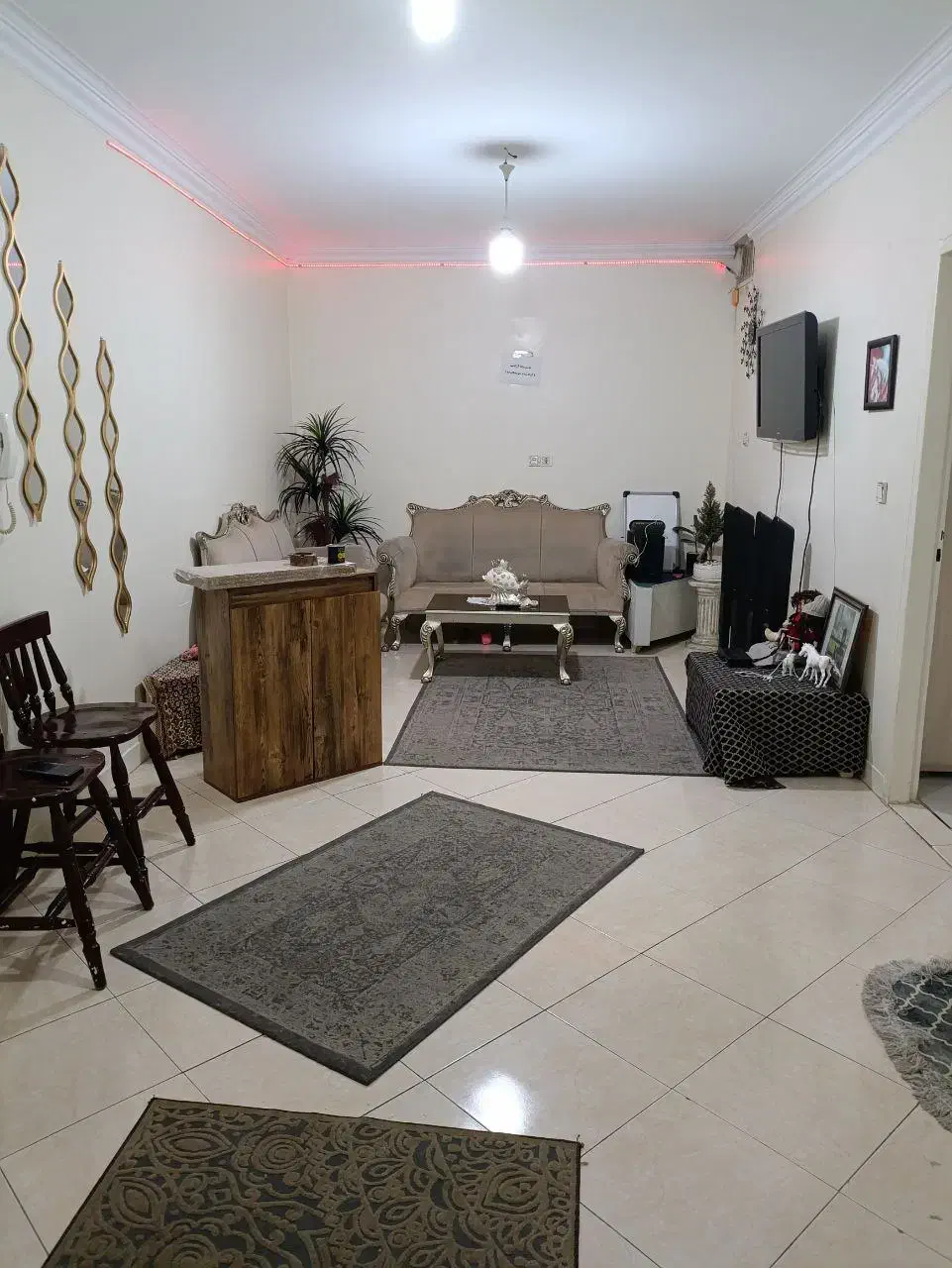 ۵۱متر/با آسانسور/بازسازی شده/ خیابان شریفی جنوبی|فروش آپارتمان|تهران, مینای شمالی (مخبر)|دیوار