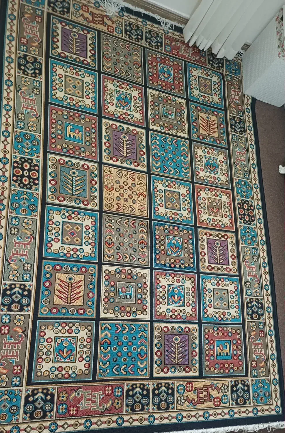 یک عددگلیم یک عددتبلوفرش ویک عددساعت|فرش|احمدسرگوراب, |دیوار