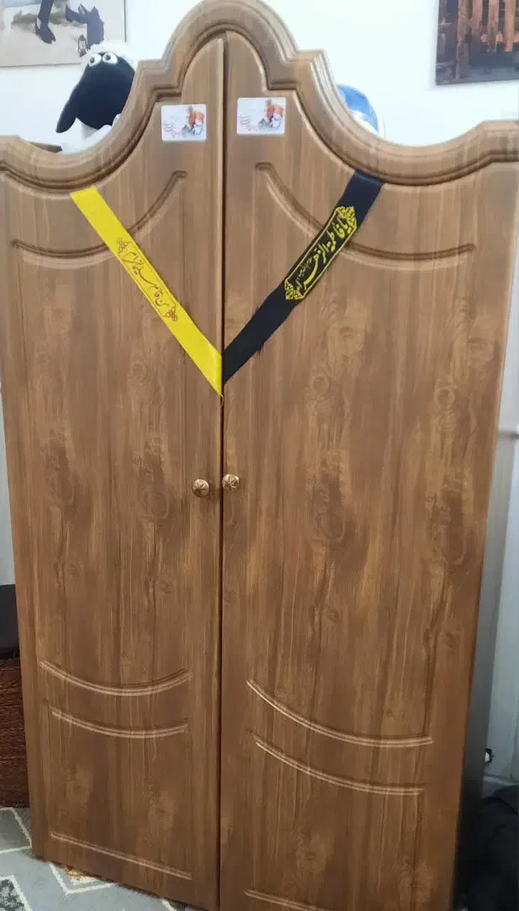 فروش لوازم چوبی دسته دوم درحد نو|تخت و سرویس خواب|اردکان, |دیوار