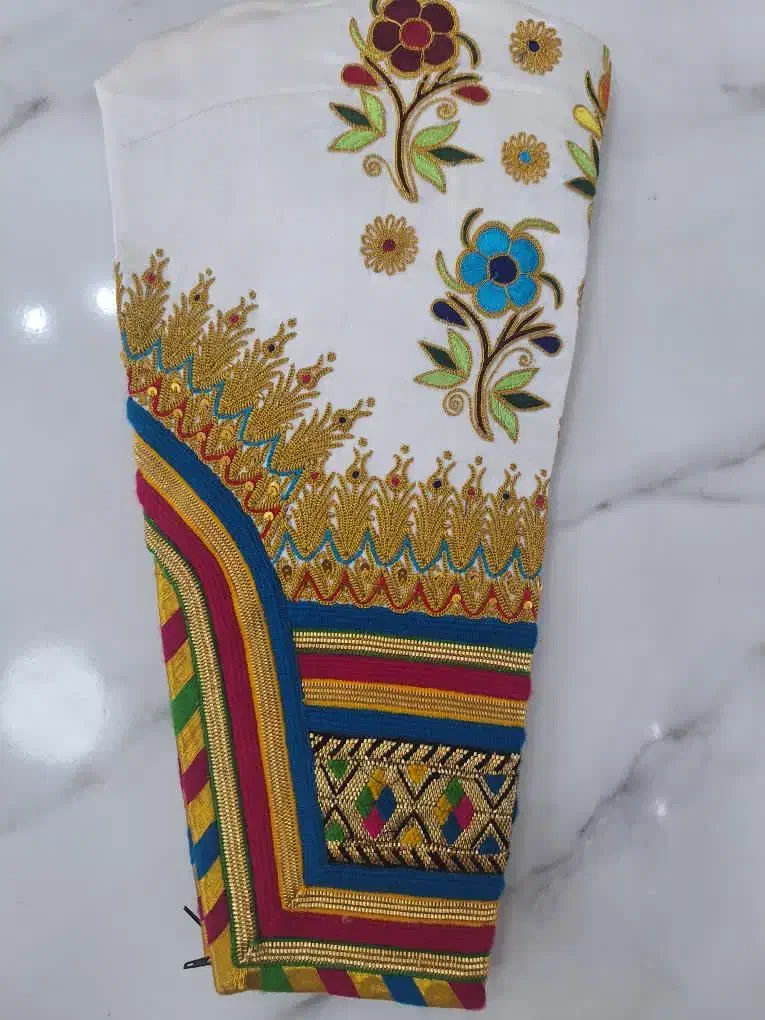 شلوار بندری|لباس|تخت, |دیوار