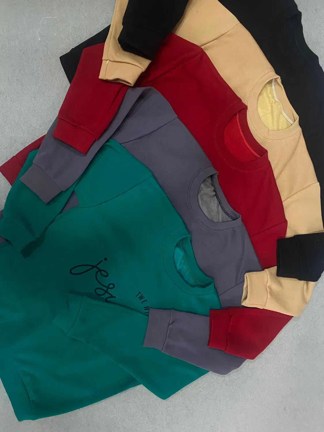 اورال|لباس|همدان, |دیوار