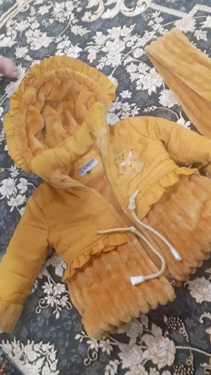 کاپشن دوسال الی ۳سال|کفش و لباس بچه|قم, قلعه کامکار|دیوار