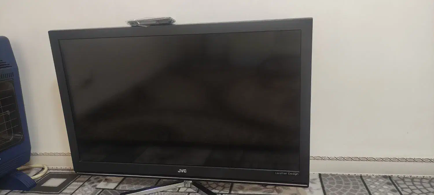 تلویزیون 40اینچ سالم|تلویزیون و پروژکتور|سنگر, |دیوار