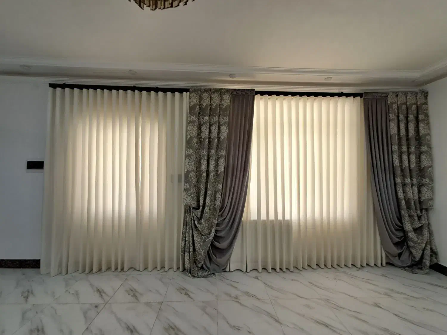 شستشوی تخصصی پرده به همراه بازونصب مجدد و تعمیرات|خدمات نظافت|قم, زاویه|دیوار