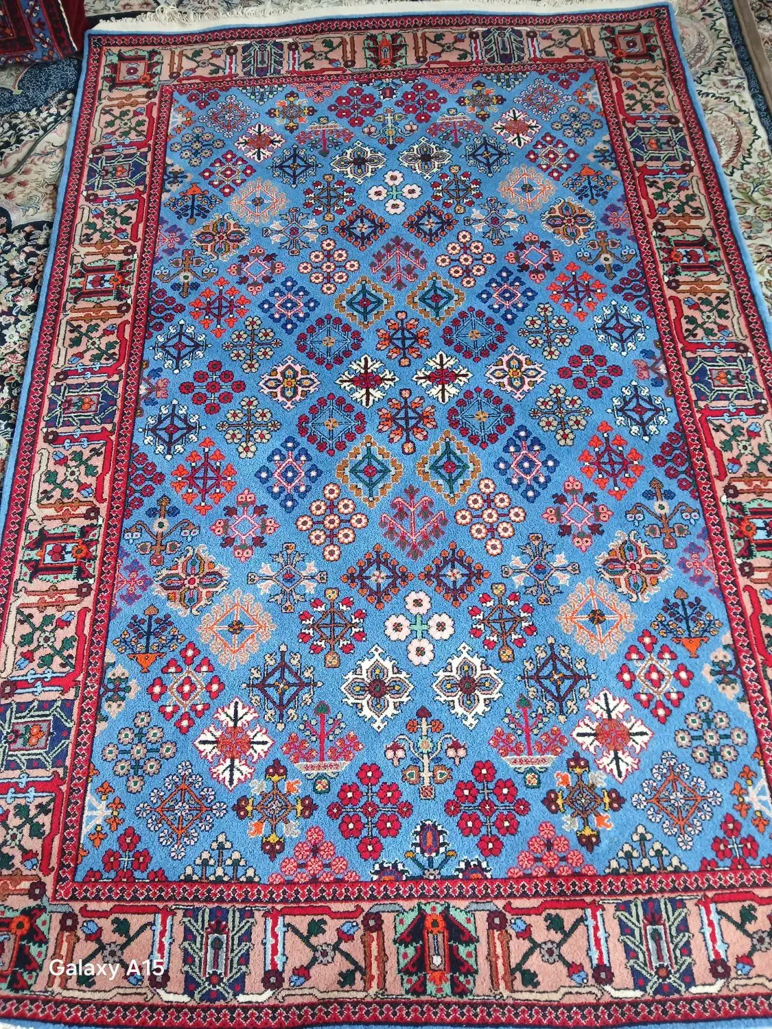 قالی دست بافت|فرش|شاهین‌شهر, حافظ جنوبی|دیوار