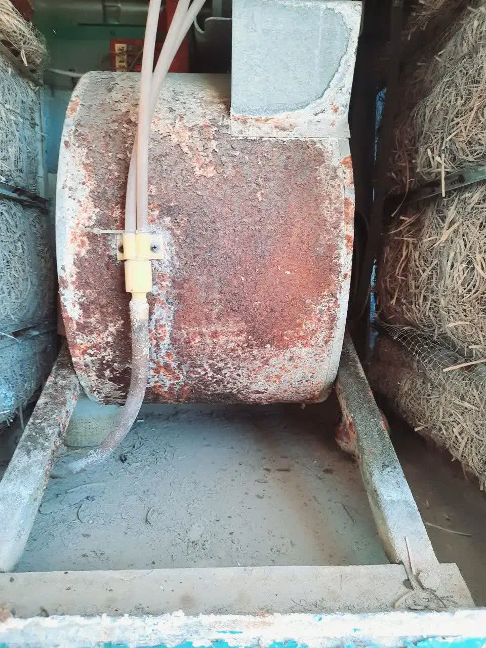 کولرابی|کولر آبی|کرج, حصارک بالا|دیوار