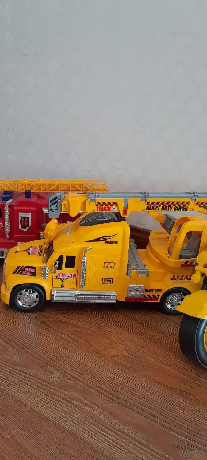 اسباب بازی درحد نو|اسباب‌بازی بچه|شاهین‌شهر, فردوسی|دیوار