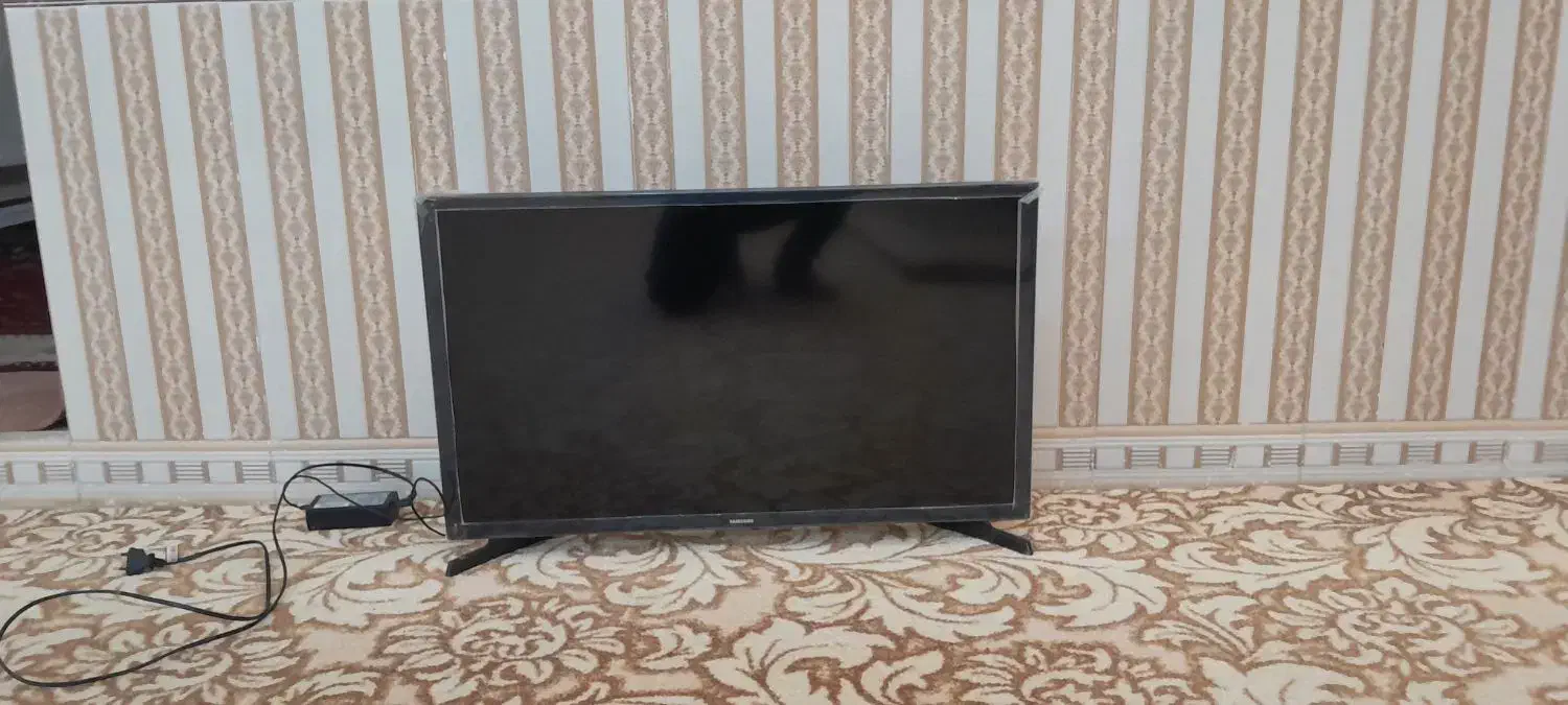 تلویزیون سامسونگ|تلویزیون و پروژکتور|یاسوج, |دیوار