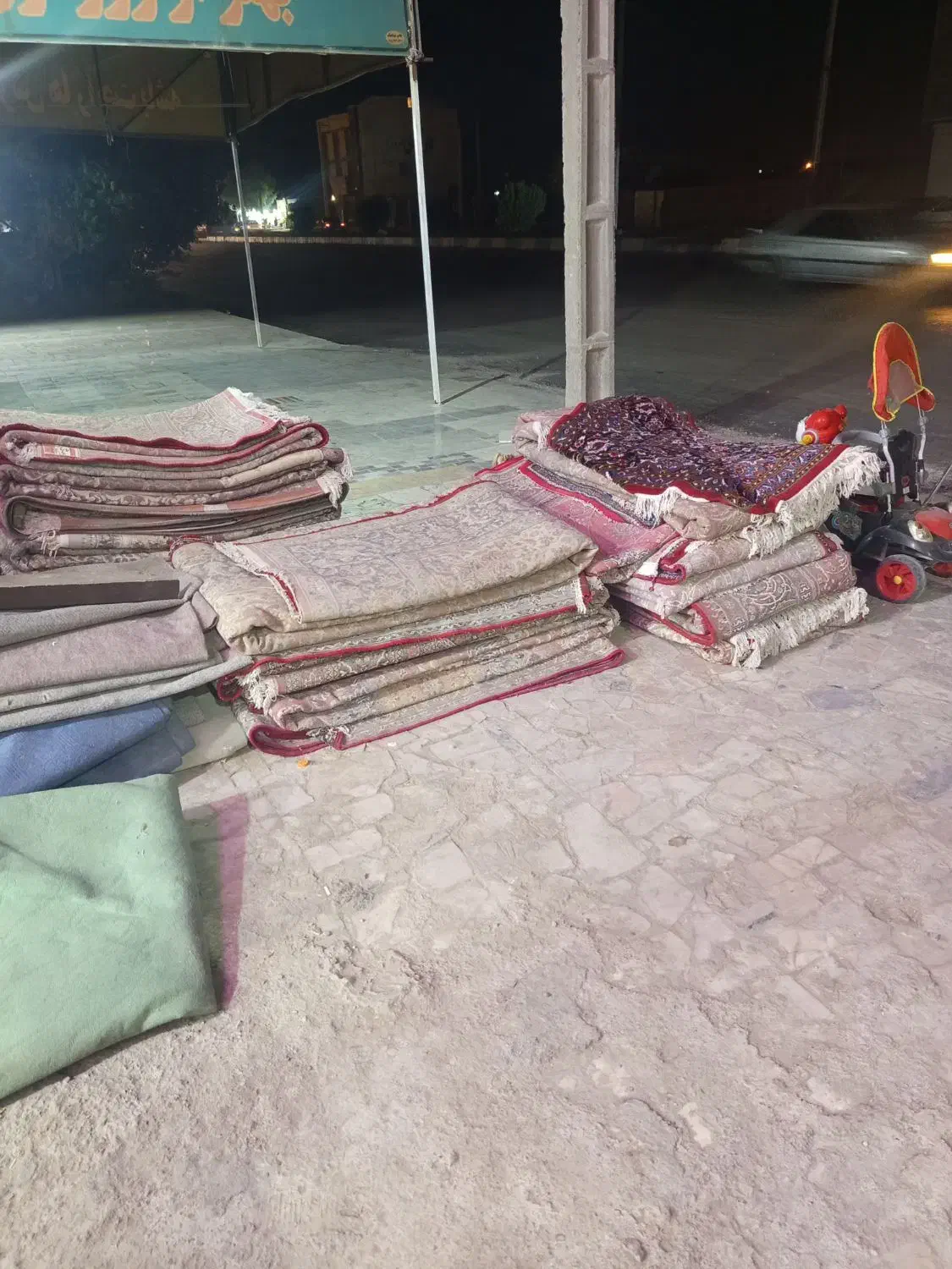 فرش دسته دوم تمیز|فرش|زابل, |دیوار