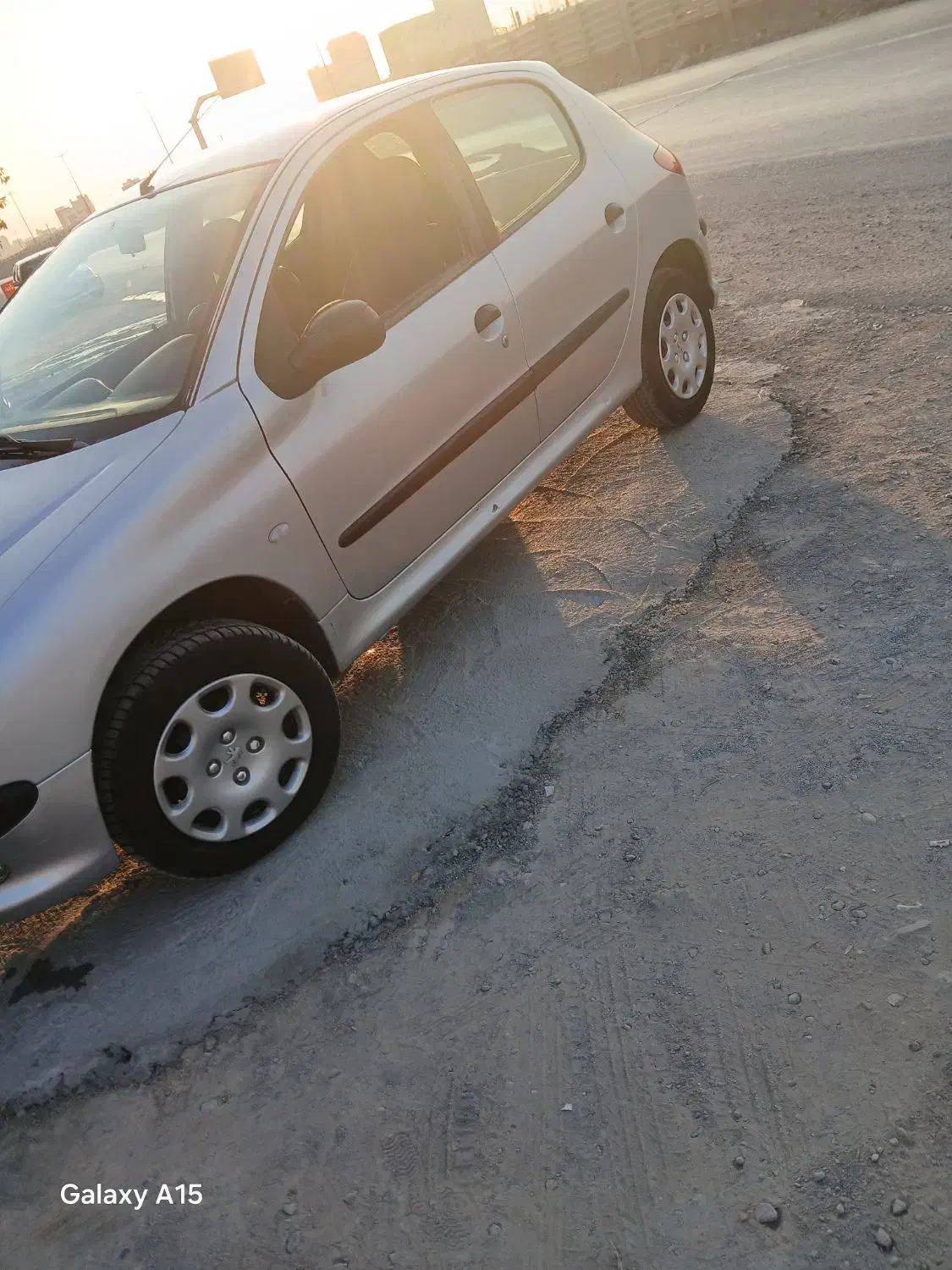 ۲۰۶ مدل ۱۳۸۹ بدون رنگ|خودرو سواری و وانت|ابریشم, |دیوار