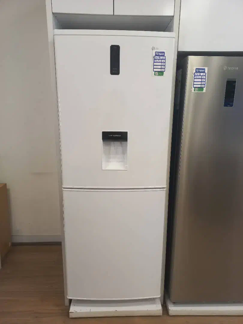 یخچال پایین فریزر ۲۴ فوت اسنوا|یخچال و فریزر|زرقان, |دیوار