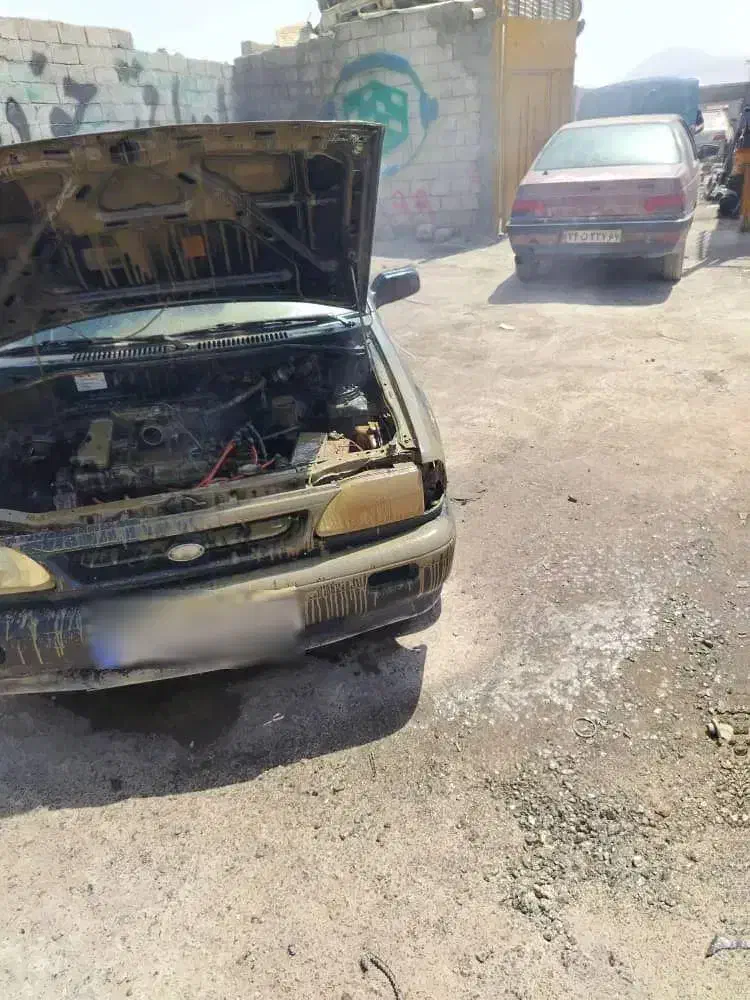 خریدو فروش خودرو اسقاطی و تصادفی|خودرو سواری و وانت|نجفآباد, یزدانشهر|دیوار