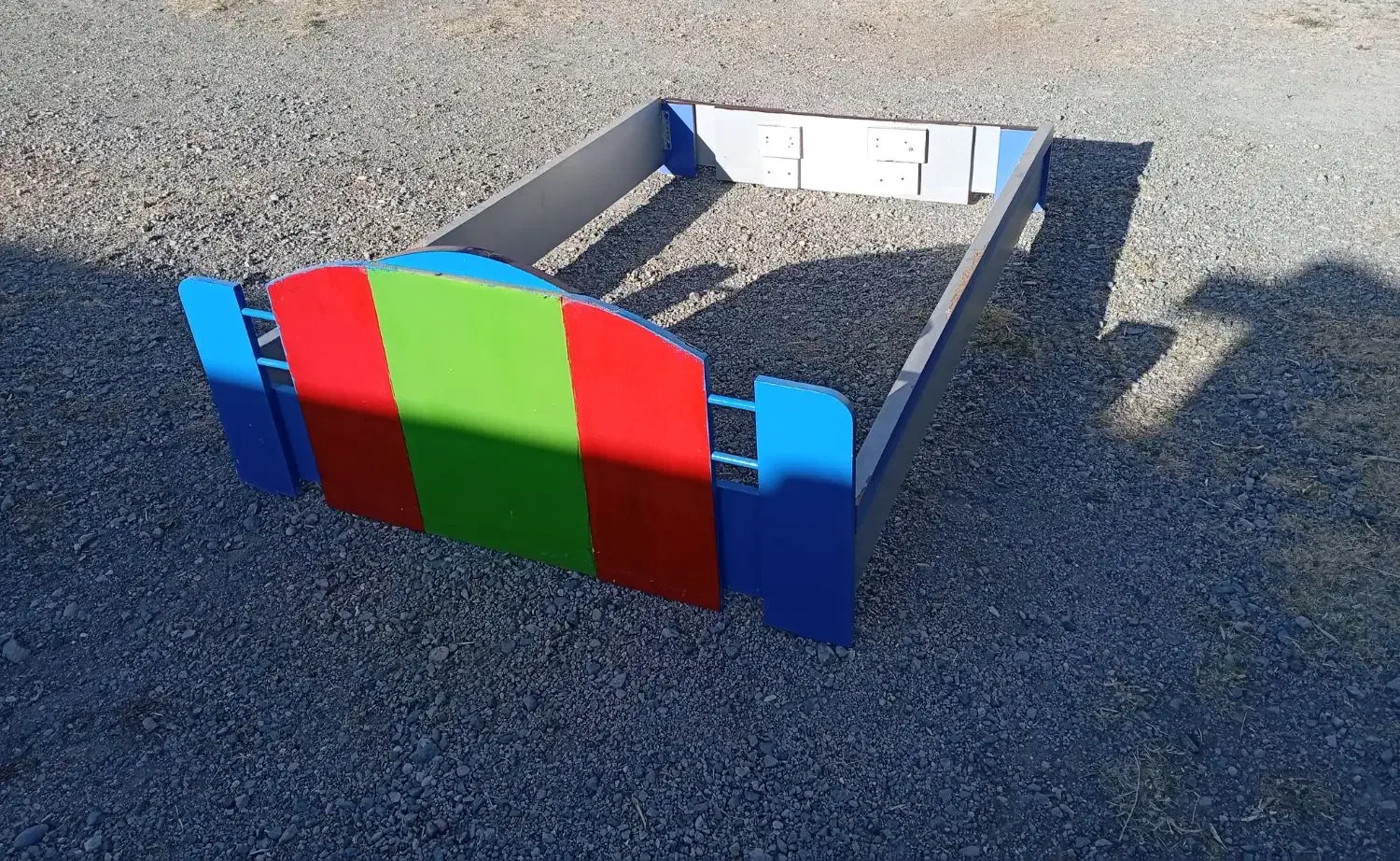 تخت خواب نوجوان بزرگ|تخت و سرویس خواب|سلماس, |دیوار