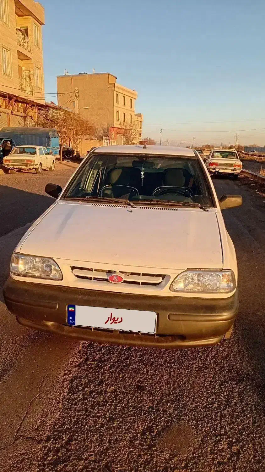 پراید ۹۰|خودرو سواری و وانت|قزوین, |دیوار