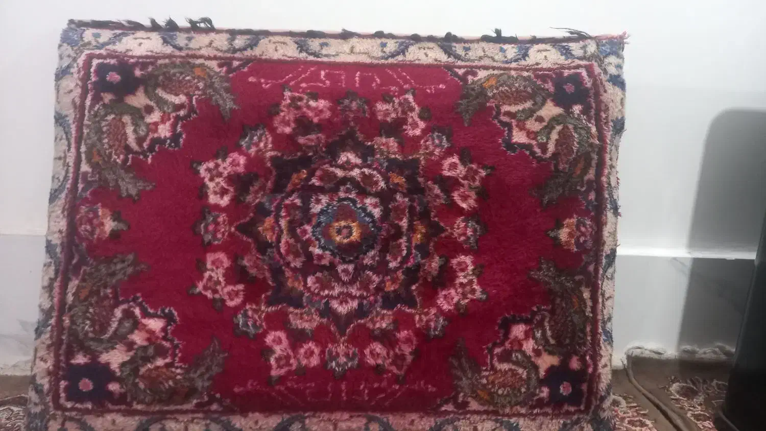 یه جفت پشتی دستی فروشی|پشتی|نیشابور, تریا پارک|دیوار