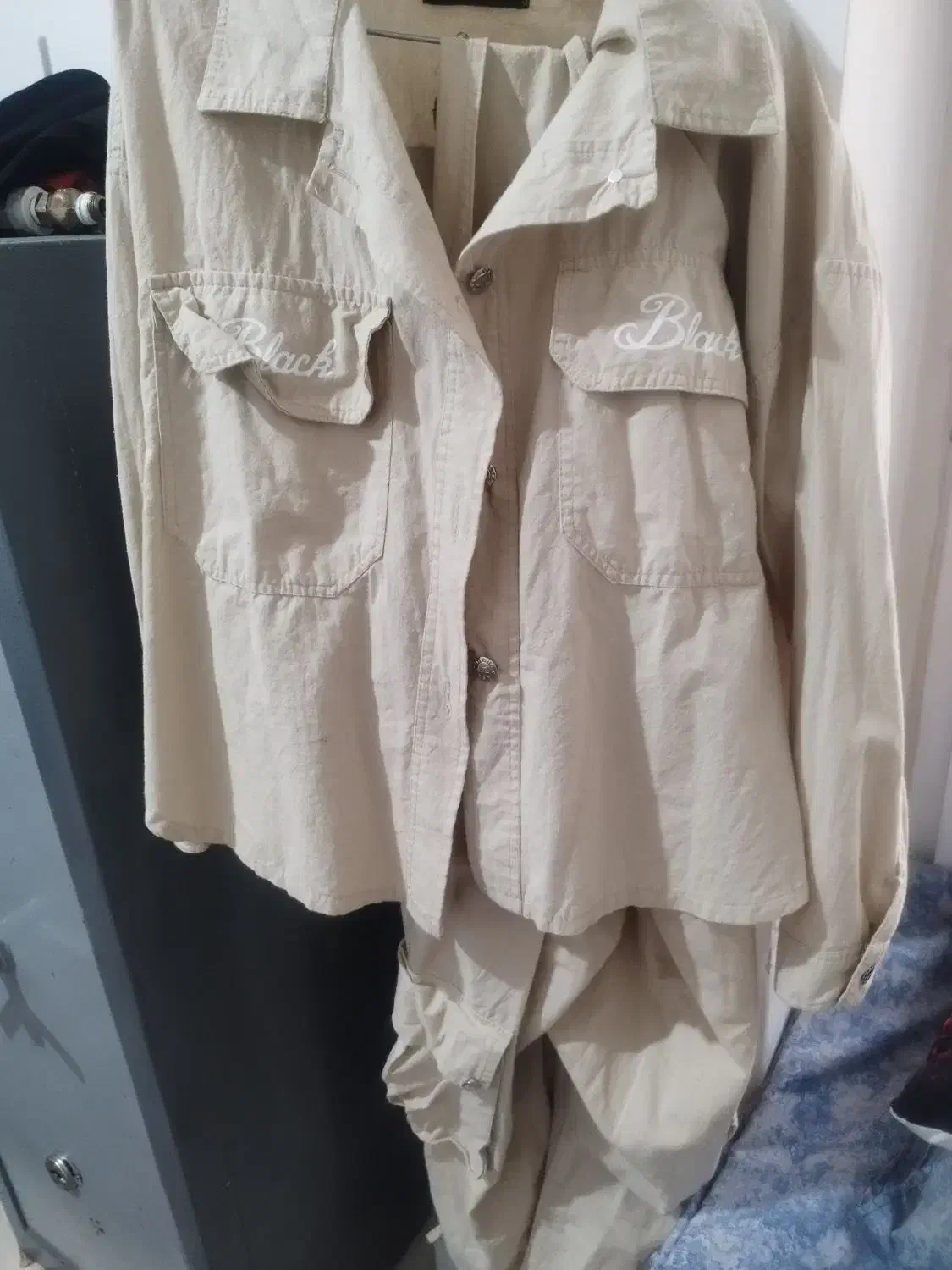 به علت سایز نبودن|لباس|خمین, |دیوار