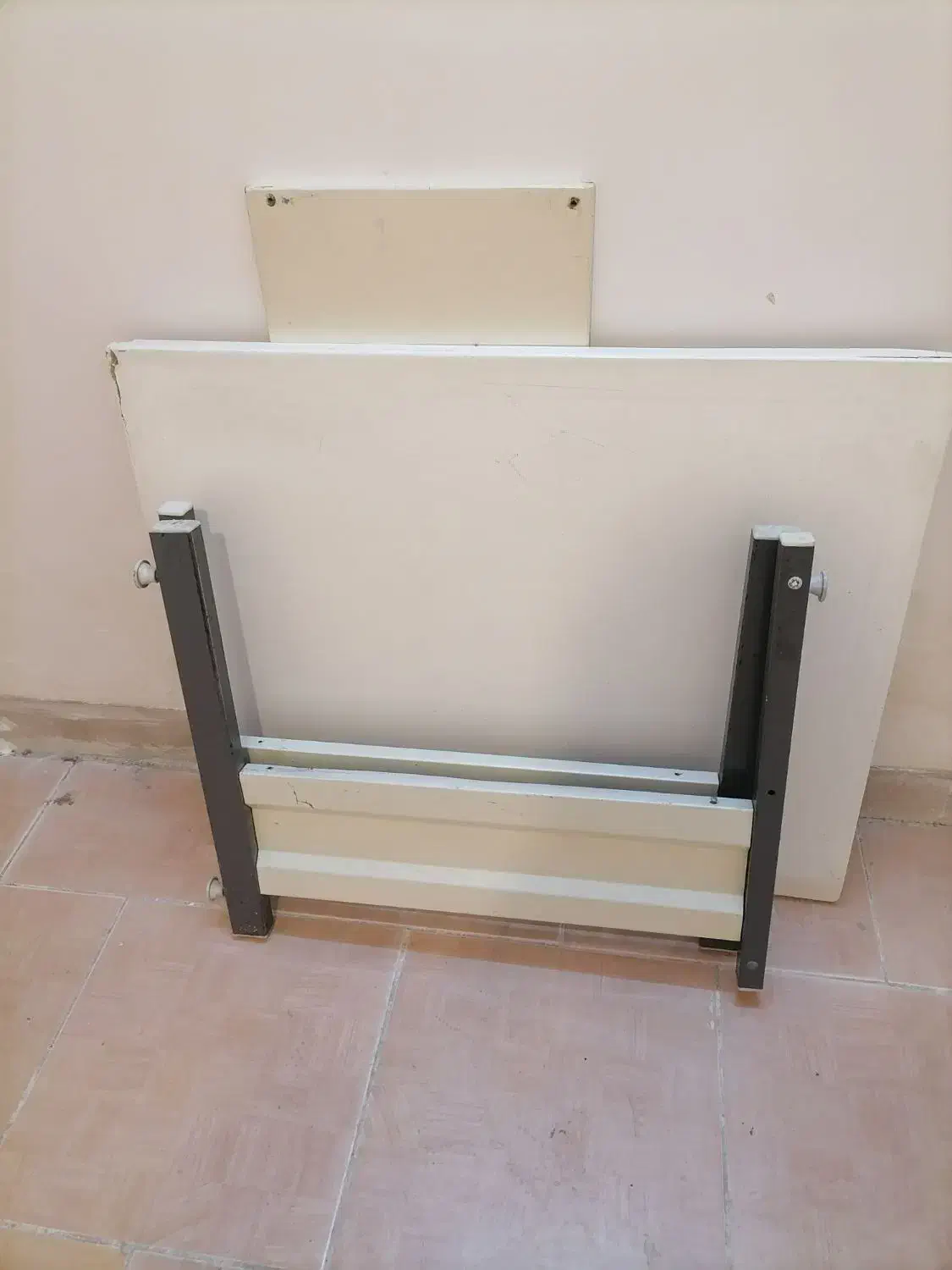 میز تحریر تاشو|میز تحریر و کامپیوتر|نسیم‌شهر, |دیوار