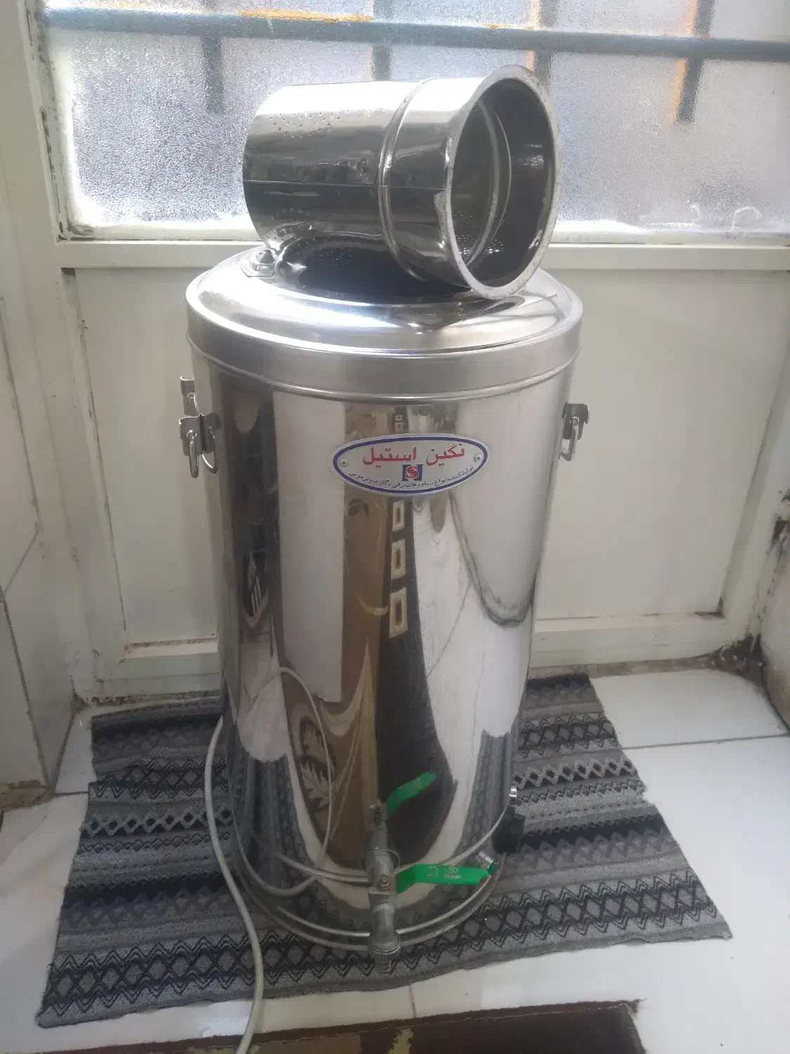 یک سماوربرقی ۳۰ لیتری در حد نو|سایر لوازم برقی|ورامین, ورامین|دیوار