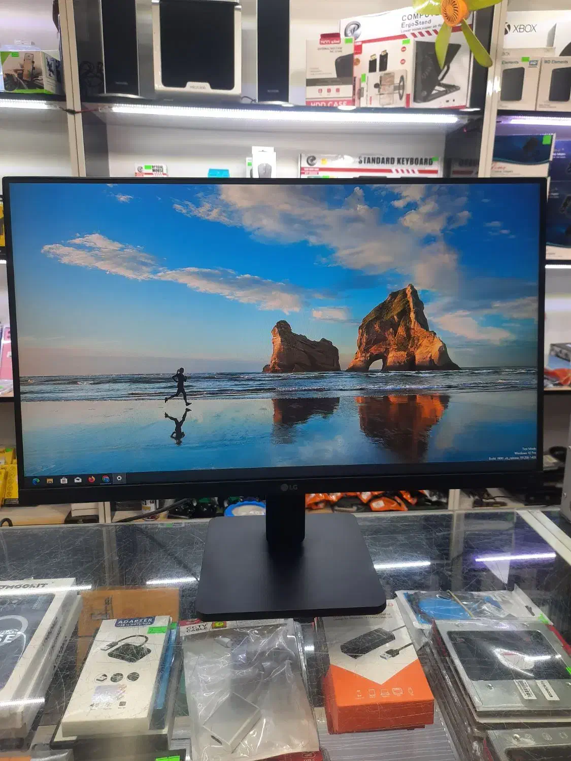 مانیتور LG IPS FULL HD 100HZ نیروی هوایی|قطعات و لوازم جانبی رایانه|تهران, امامت|دیوار