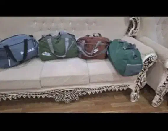 کیف|کیف، کفش، کمربند|لار, |دیوار