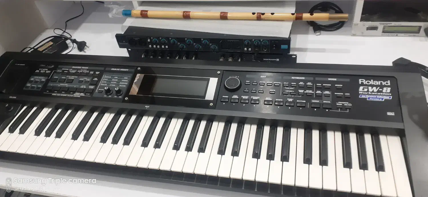 ارگ|پیانو، کیبورد، آکاردئون|چمستان, |دیوار