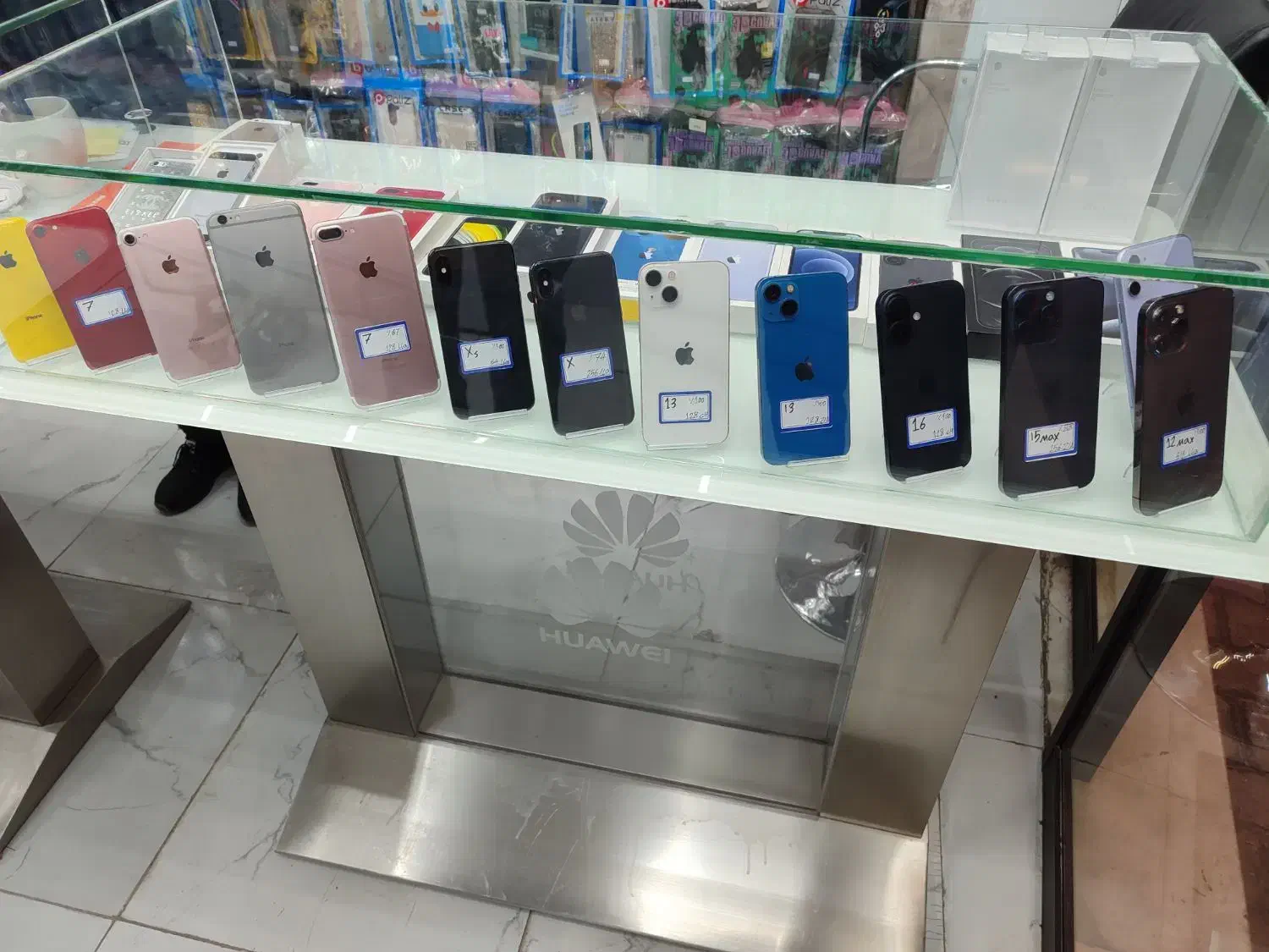 خرید و فروش گوشی ها دست دوم و معاوضه|موبایل|کرمان, |دیوار