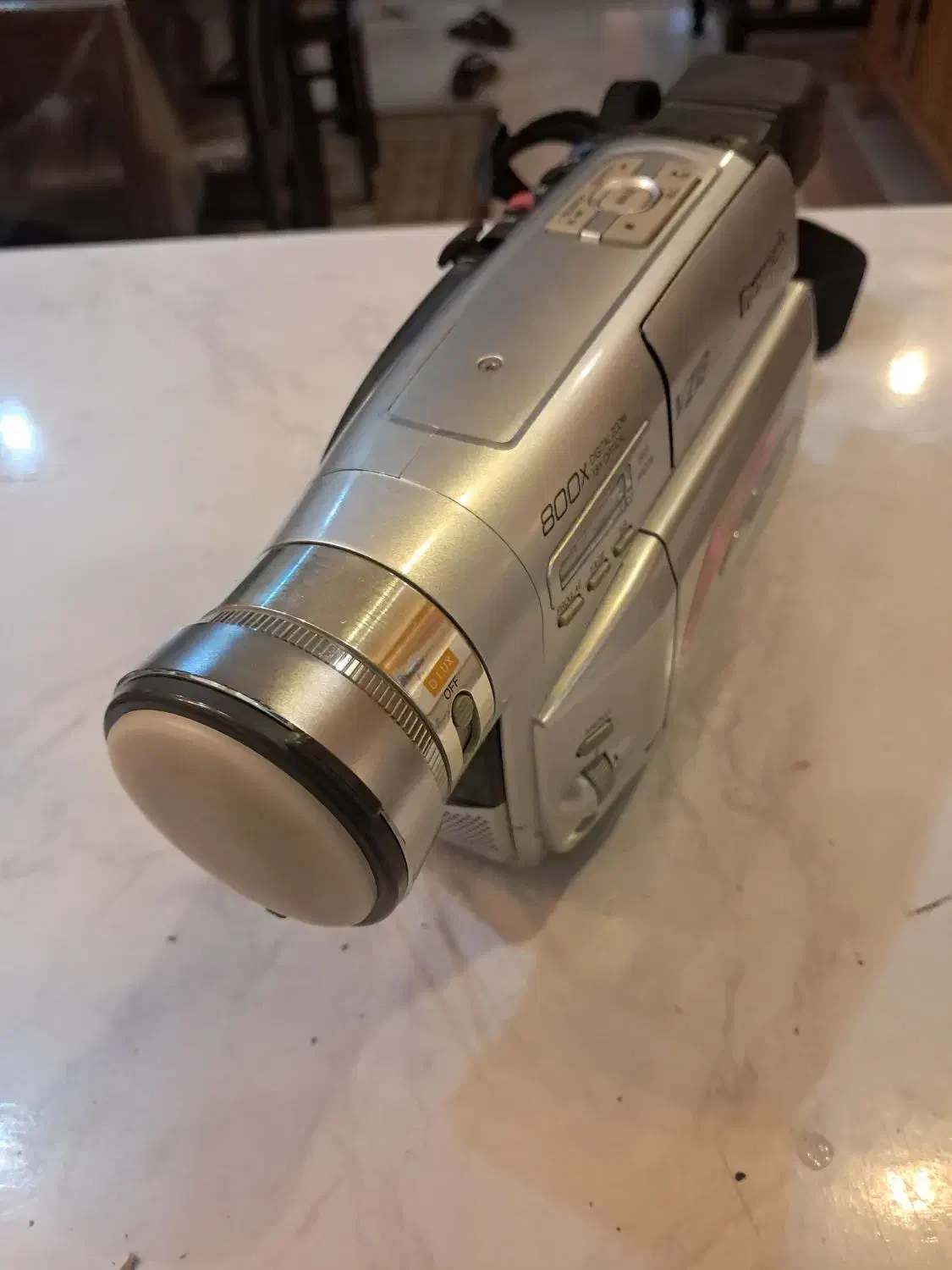 دوربین هندی کم قدیمی|دوربین عکاسی و فیلم‌برداری|تهران, نارمک|دیوار