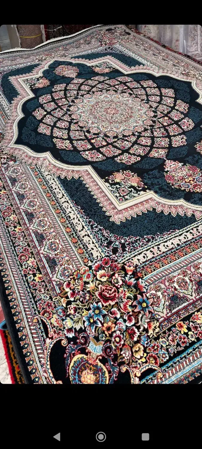 فرش ۶متری ۷۰۰شانه ۴تا یکرنگ|فرش|مراغه, |دیوار