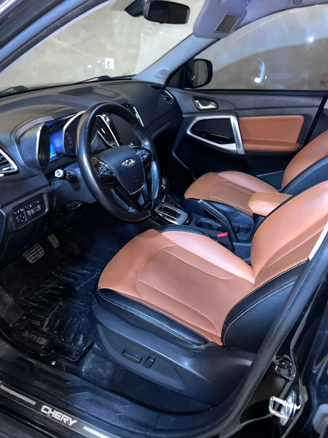 تیگو ۵ اتوماتیک|خودرو سواری و وانت|تهران, فرمانیه|دیوار