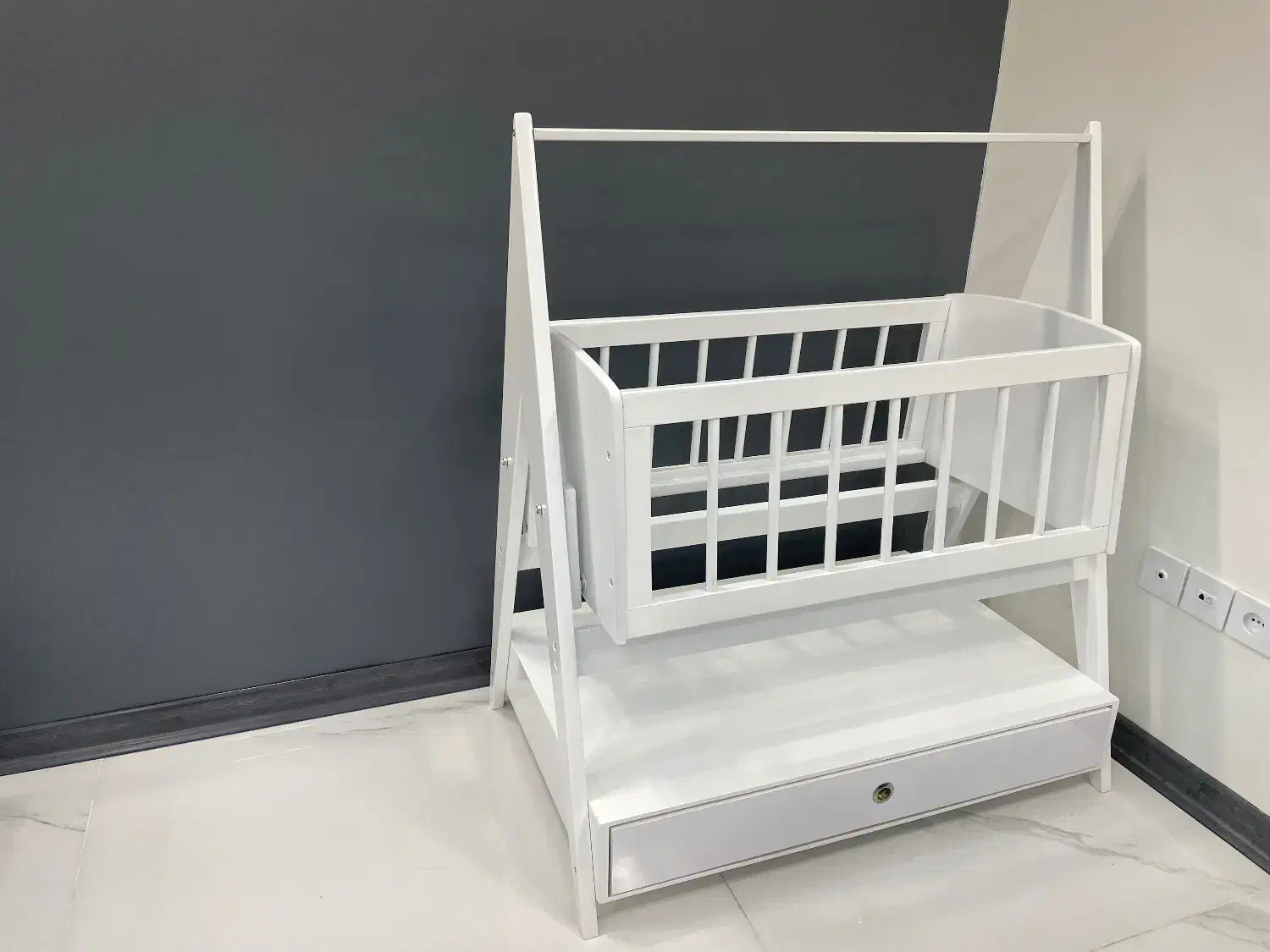 گهواره چوبی جودیکو|اسباب و اثاث بچه|کرج, شهرک بنفشه|دیوار