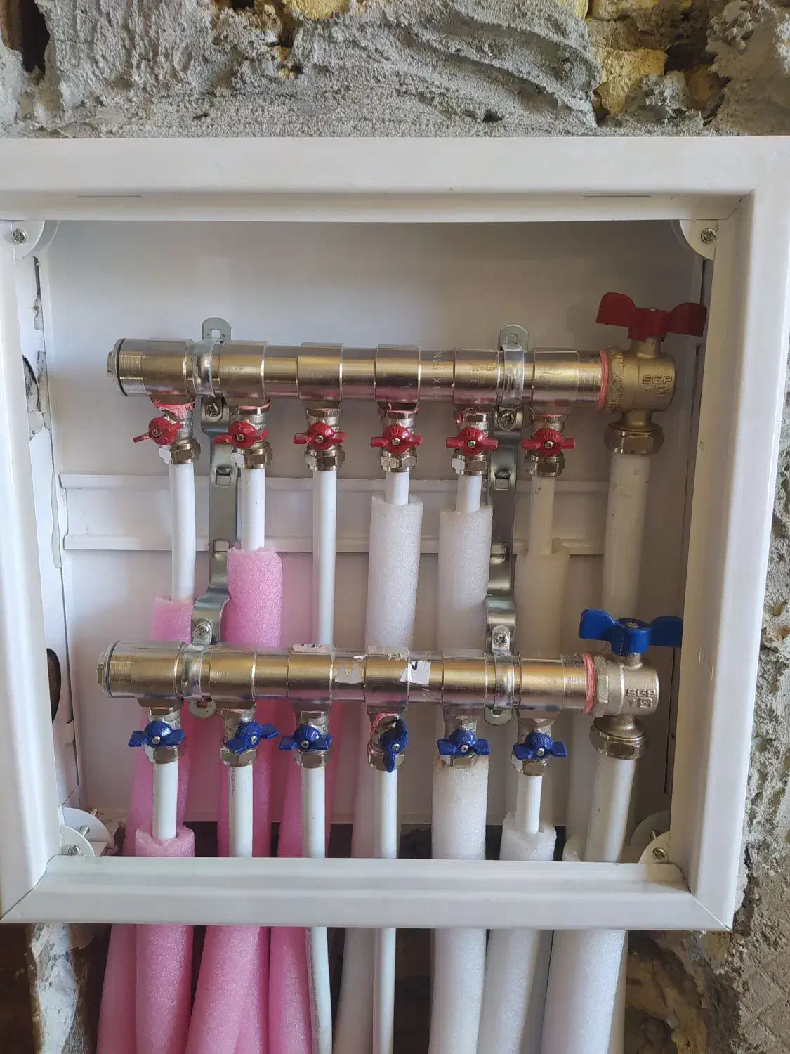 تاسیسات لوله کشی ساختمان|خدمات پیشه و مهارت|خمین, |دیوار