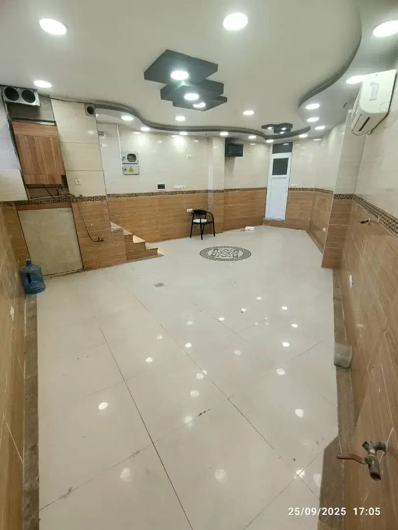 ۳۷متر مغازه با سرویس بهداشتی|اجارهٔ مغازه و غرفه|پرند, فاز ۵|دیوار