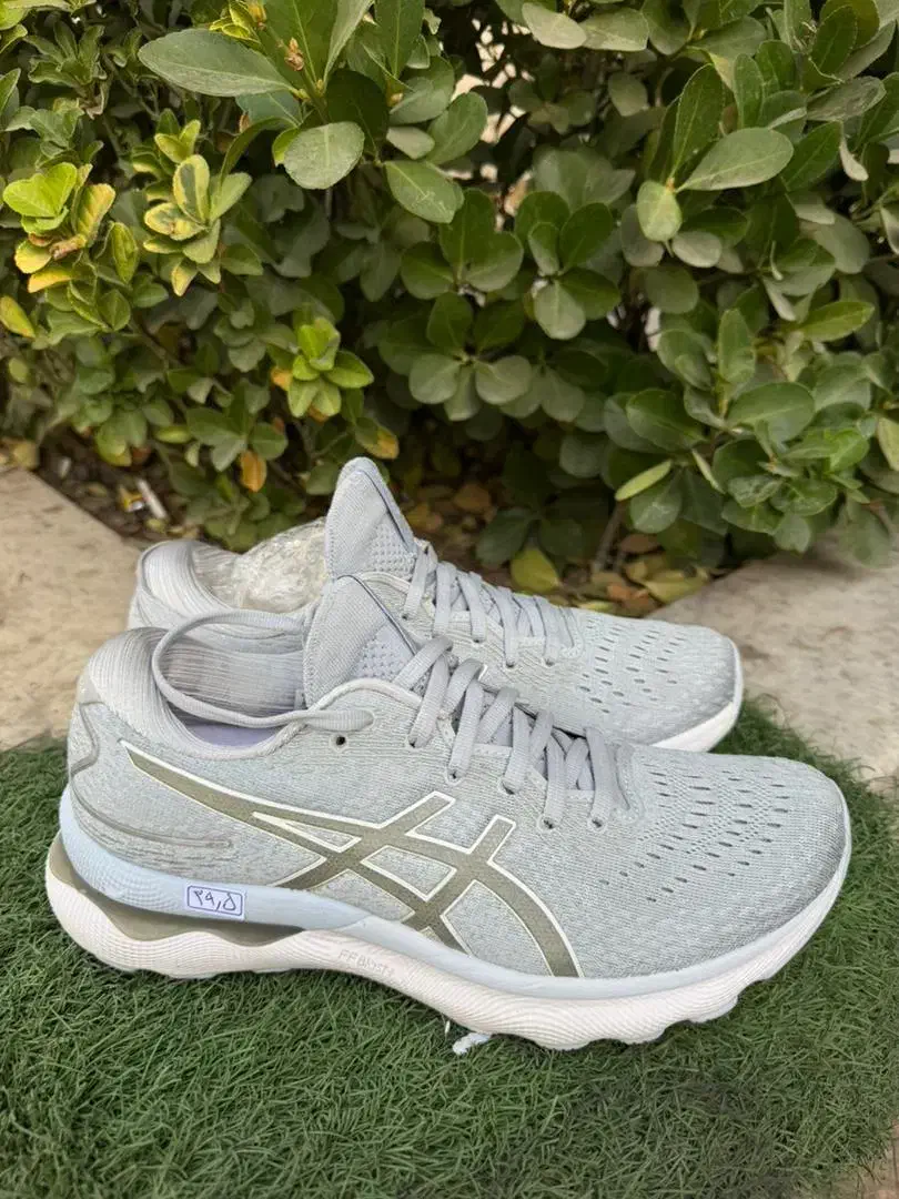 کتونی اورجینال اسیکس نیم باس 24 سایز 39/5|کیف، کفش، کمربند|تهران, جوادیه تهرانپارس|دیوار