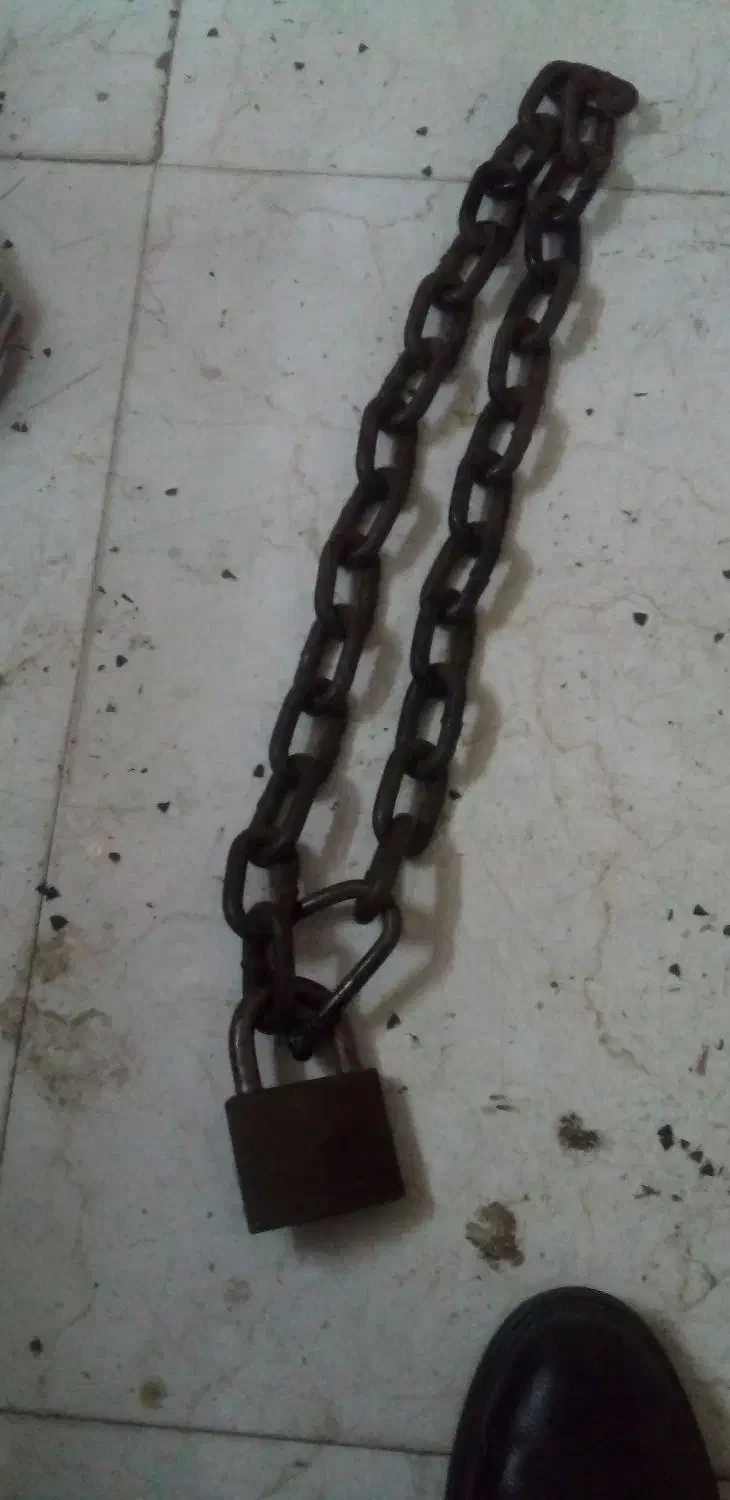 قفل و زنجیر خیلی قوی ومحکم|حراج|زنجان, |دیوار