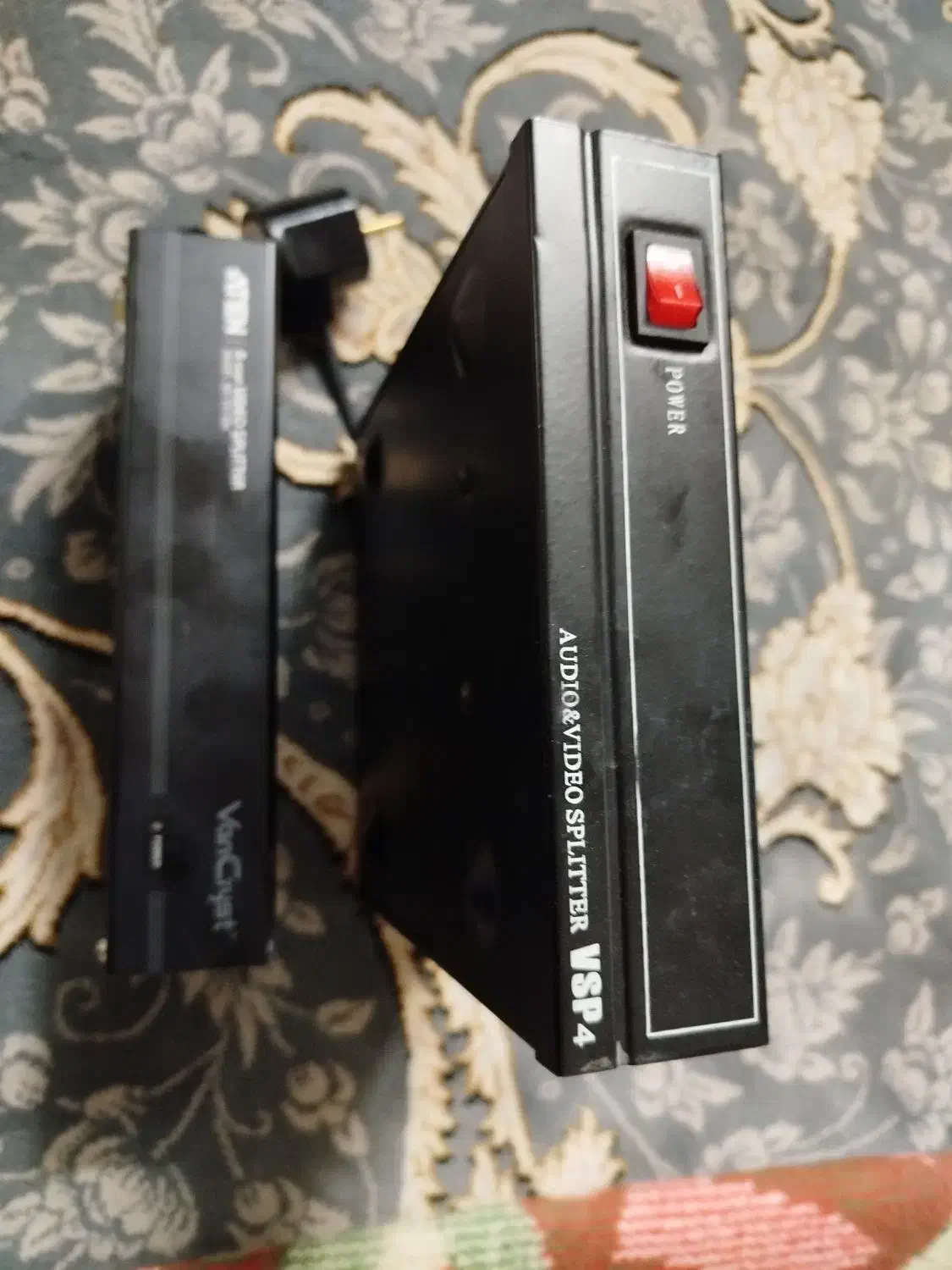 اسپیلیتر 8پورت و اسپیلیتر 1به 4|صوتی و تصویری|تهران, خانی آباد نو جنوبی|دیوار