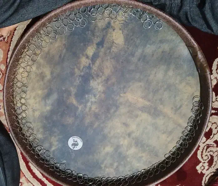 دف |سازهای سنتی|برخوار, |دیوار