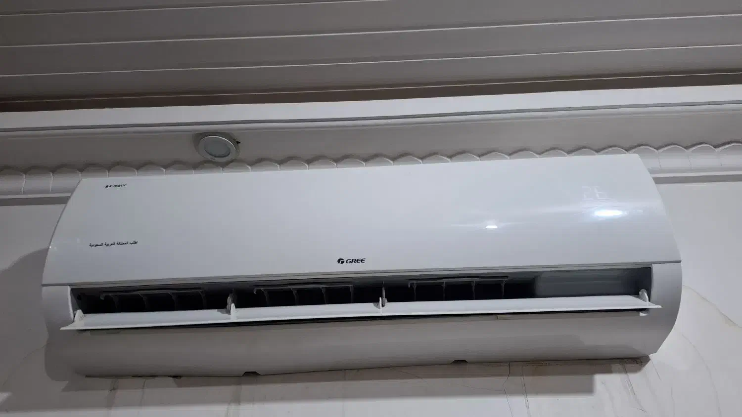 اسپیلت|کولر گازی و فنکوئل|زابل, |دیوار